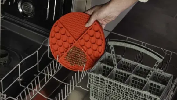 Eat Slow Live Longer Lick Mat Wobble Bowl