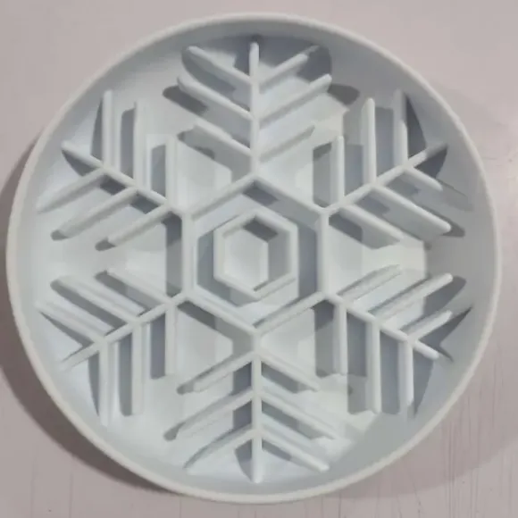 Modern Pet Company Snowflake Bliss Lick Mat