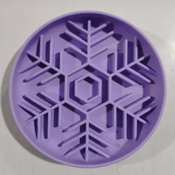 Modern Pet Company Snowflake Bliss Lick Mat