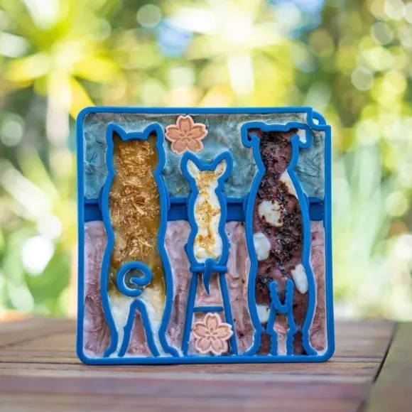 Sodapup Sodapup Waiting Dogs Design Enrichment Tray